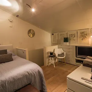Bed & Breakfast Sleep At Slim, Amsterdam