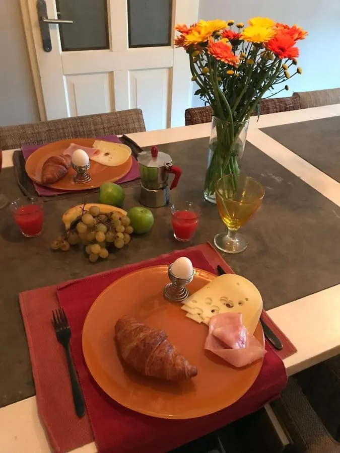Great House For Two In Amsterdam Bed & Breakfast